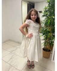 yaka tul detayli kiz cocuk elbise