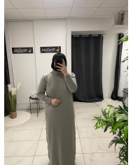 omuz tasli triko elbise