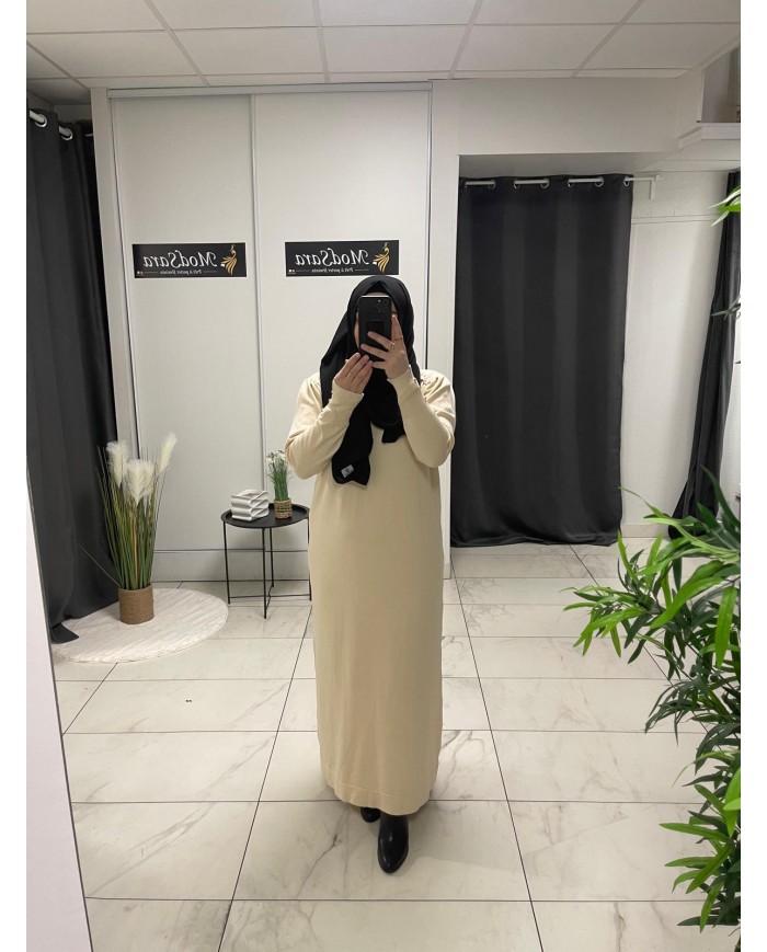 omuz tasli triko elbise