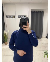 omuz tasli triko elbise